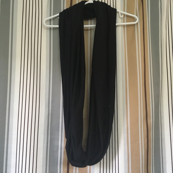 Black Bluenotes infinity scarf - Picture 3 of 3